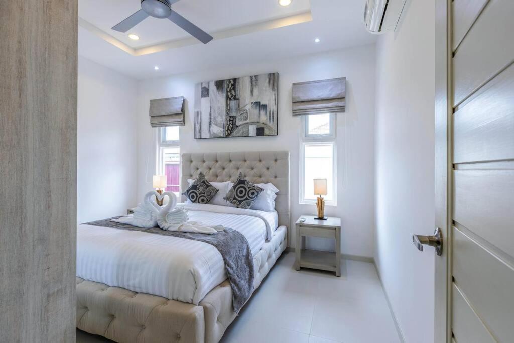 Private 3 Bedroom Pool Ms22 Holiday home