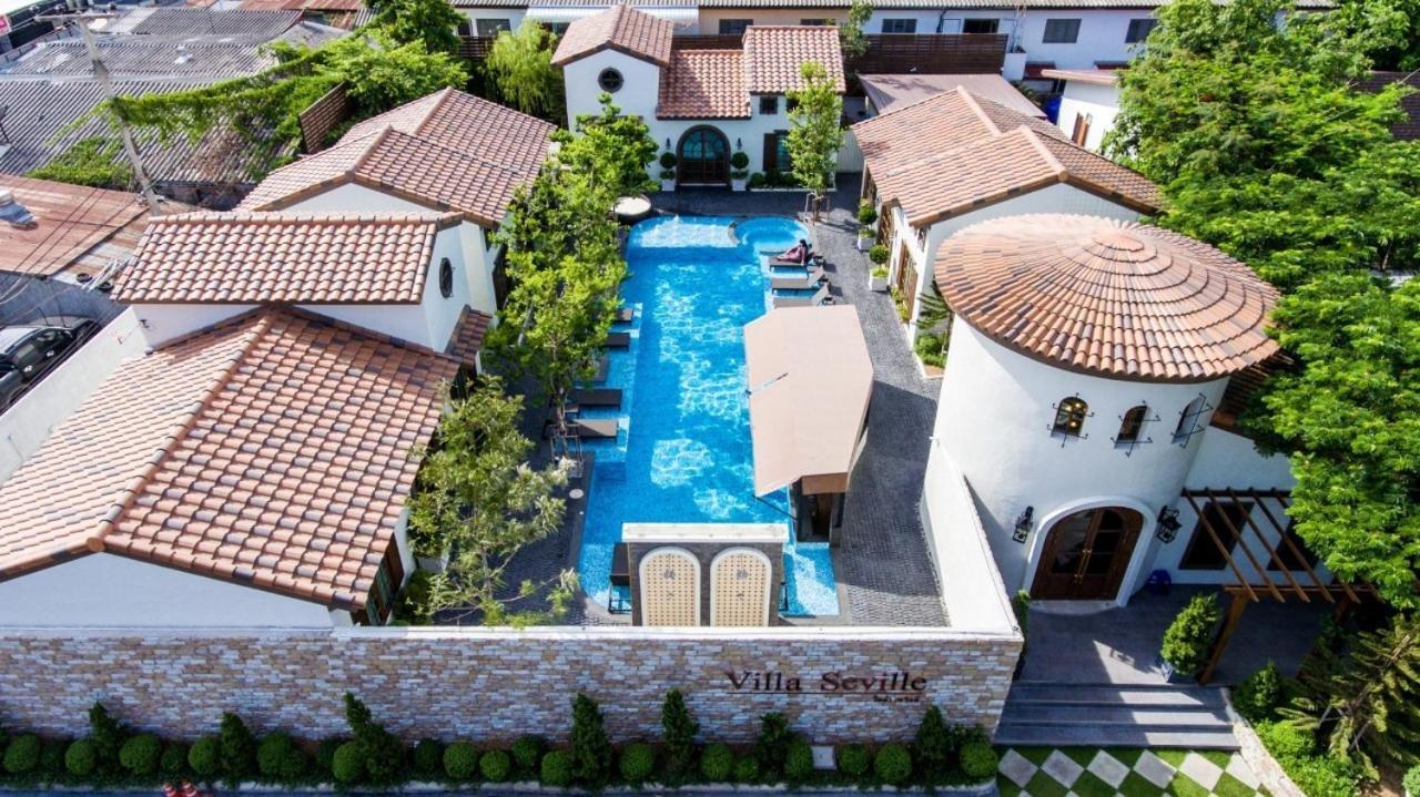 Hotel Seville HHQ
