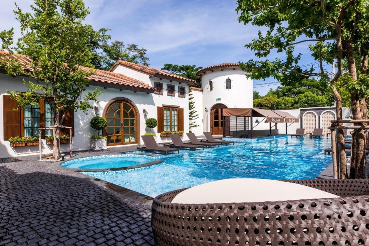 Seville Hotel 4*