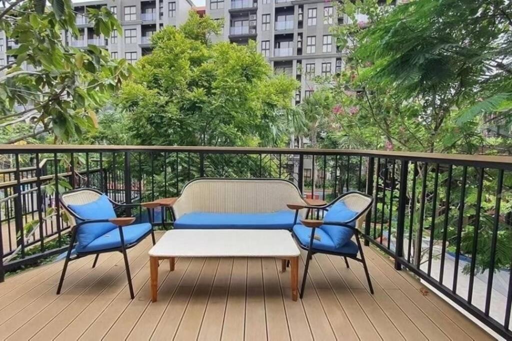 1 Bedroom Pool View Near Beach, Cicada * Hua Hin