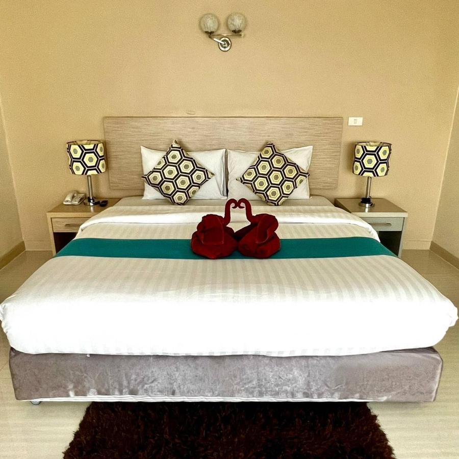Hotel Thipurai