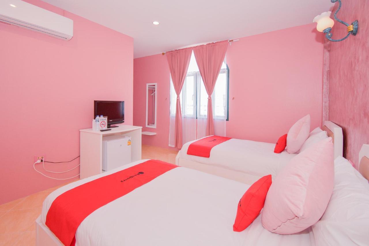 Reddoorz Venice Boutique Khách sạn