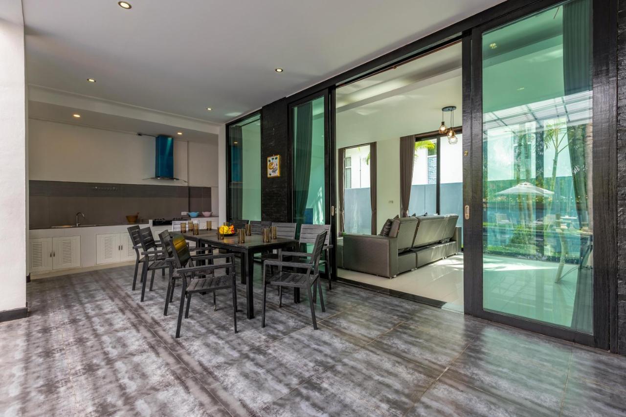 Holiday home 4 Bedroom Modern Pool Bl10