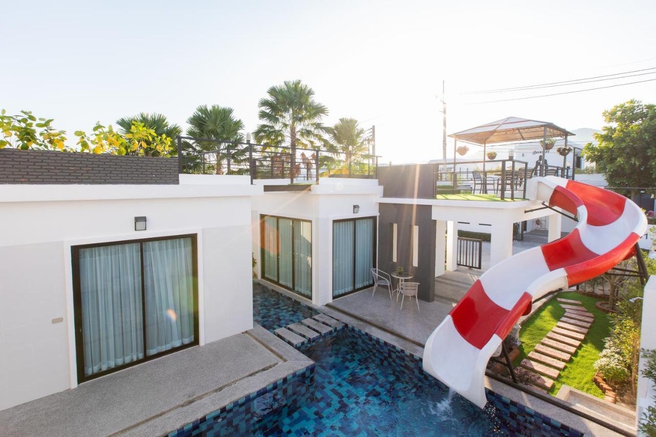 Villa Boulogne Pool *