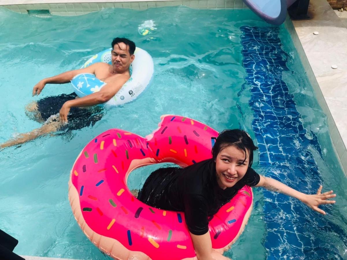 Villa สโลไลฟ์ ปาร์ตี้ พูลวิลล่า Slowlife Party Hua-hin Pool