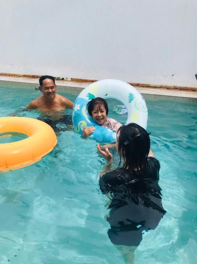 สโลไลฟ์ ปาร์ตี้ พูลวิลล่า Slowlife Party Hua-hin Pool * Hua Hin