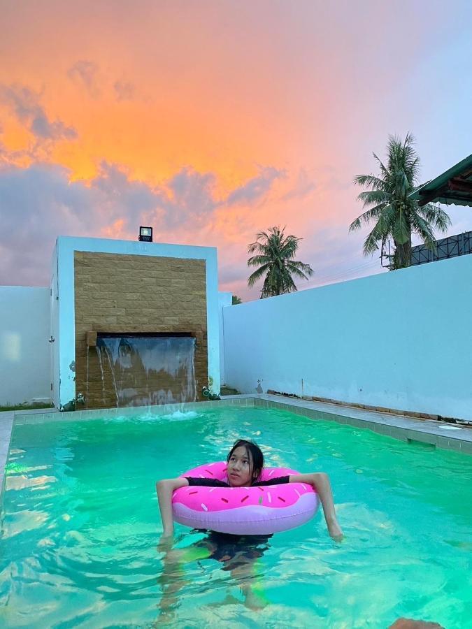 Villa สโลไลฟ์ ปาร์ตี้ พูลวิลล่า Slowlife Party Hua-hin Pool