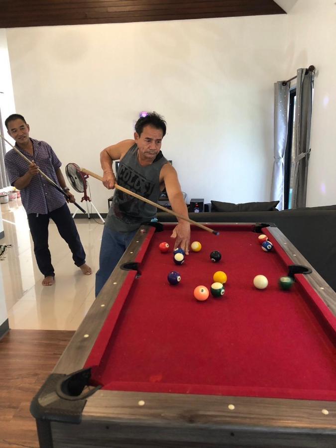 Villa สโลไลฟ์ ปาร์ตี้ พูลวิลล่า Slowlife Party Hua-hin Pool Hua Hin
