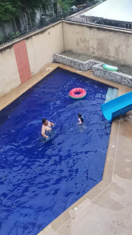 ปาล์ม ปาร์ตี้ พูลวิลล่า Palm Party Hua-hin Pool Villa