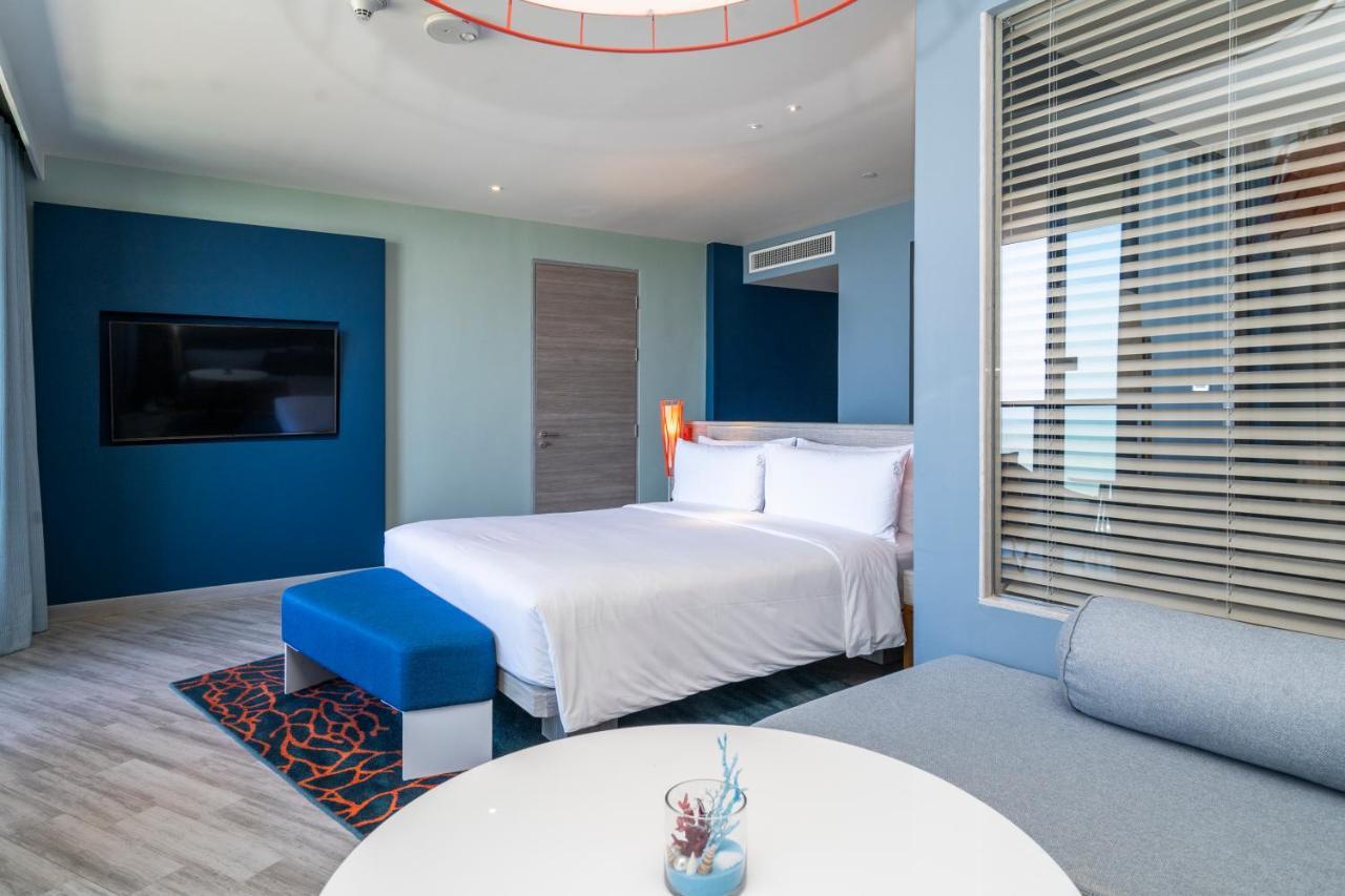 Vana Nava Hua Hin, An Ihg