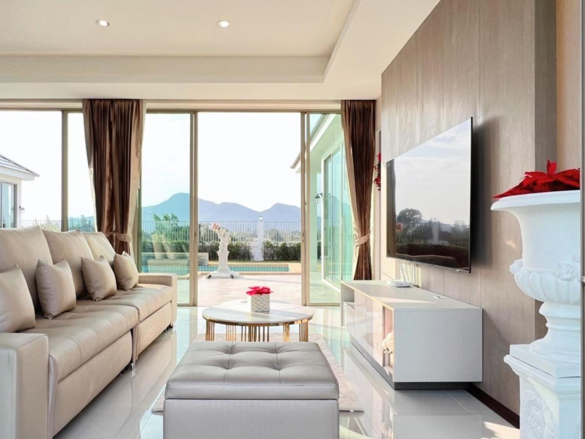Luxurious 4-bedroom Pool With Best Mountain Views * Hua Hin