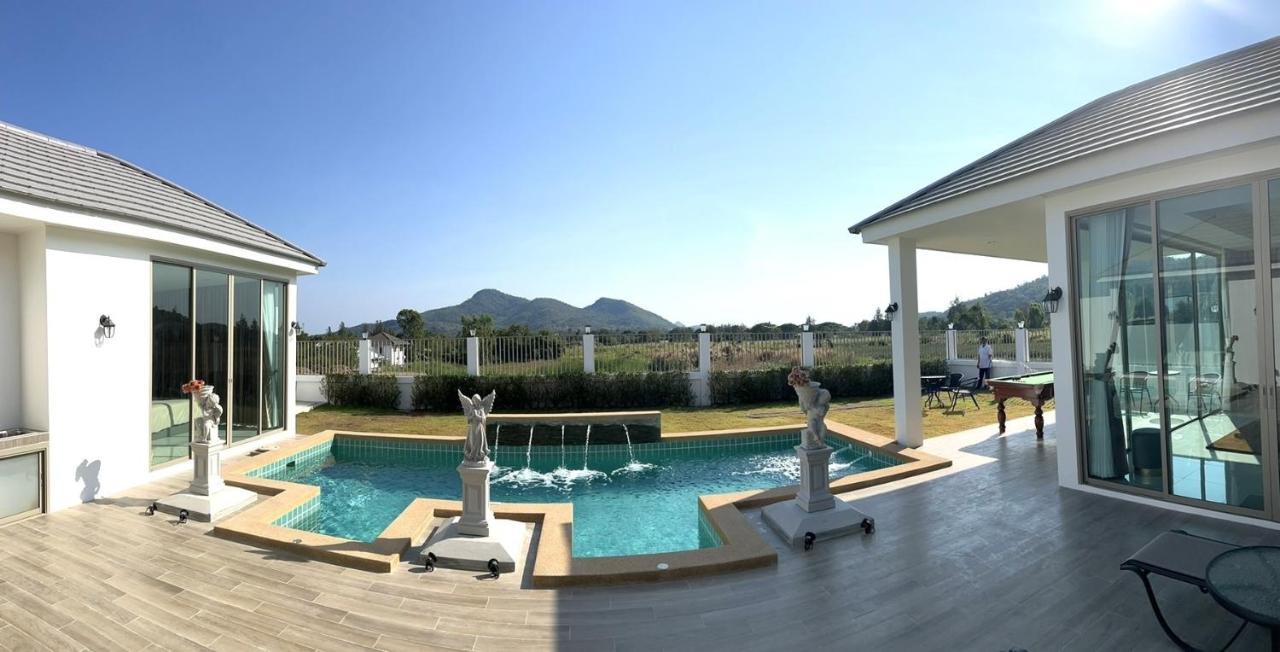 Luxurious 4-bedroom Pool With Best Mountain Views Villa Hua Hin