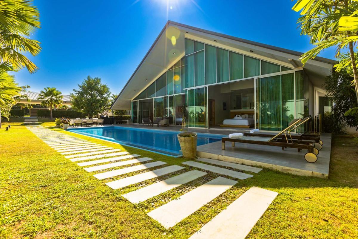 Villa Large Private Pool With 7 Bedrooms 7b Hua Hin