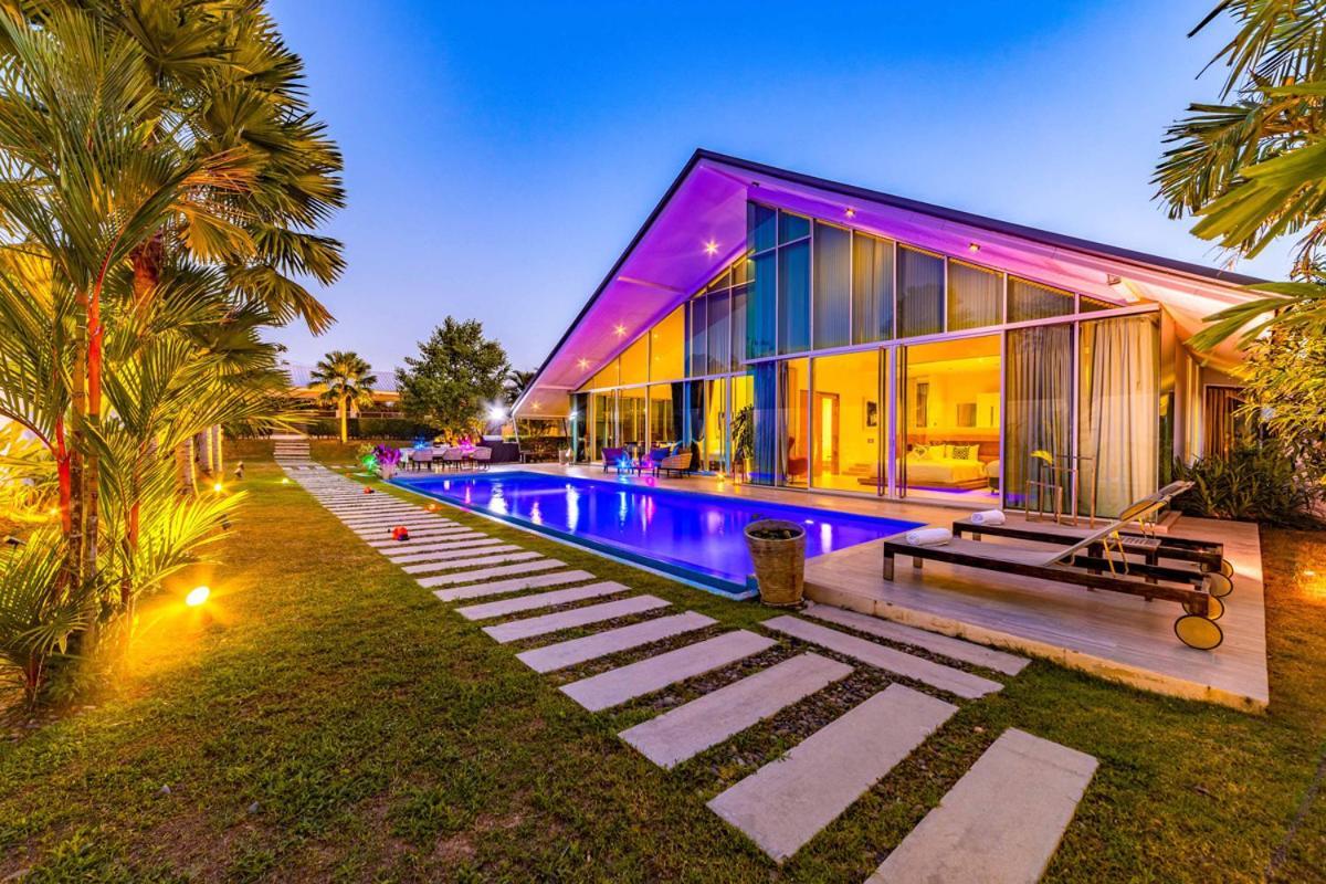 Villa Large Private Pool With 7 Bedrooms 7b Hua Hin