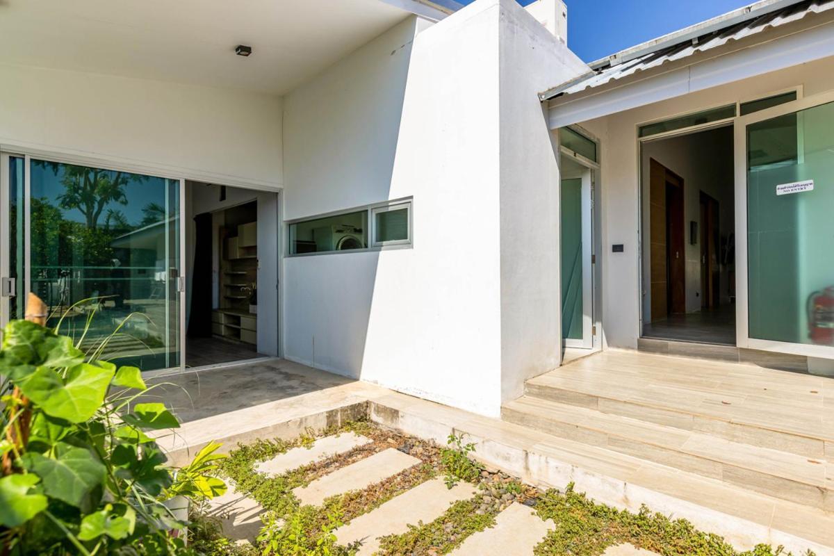 Large Private Pool With 7 Bedrooms 7b Villa Hua Hin