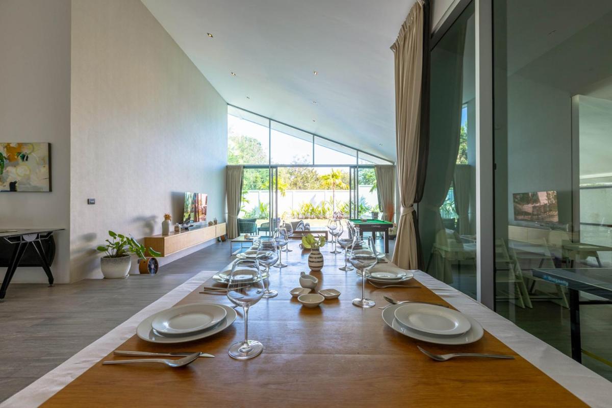 Large Private Pool With 7 Bedrooms 7b Villa *