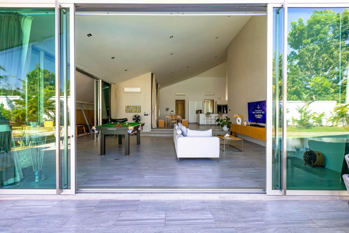 Large Private Pool With 7 Bedrooms 7b Villa *