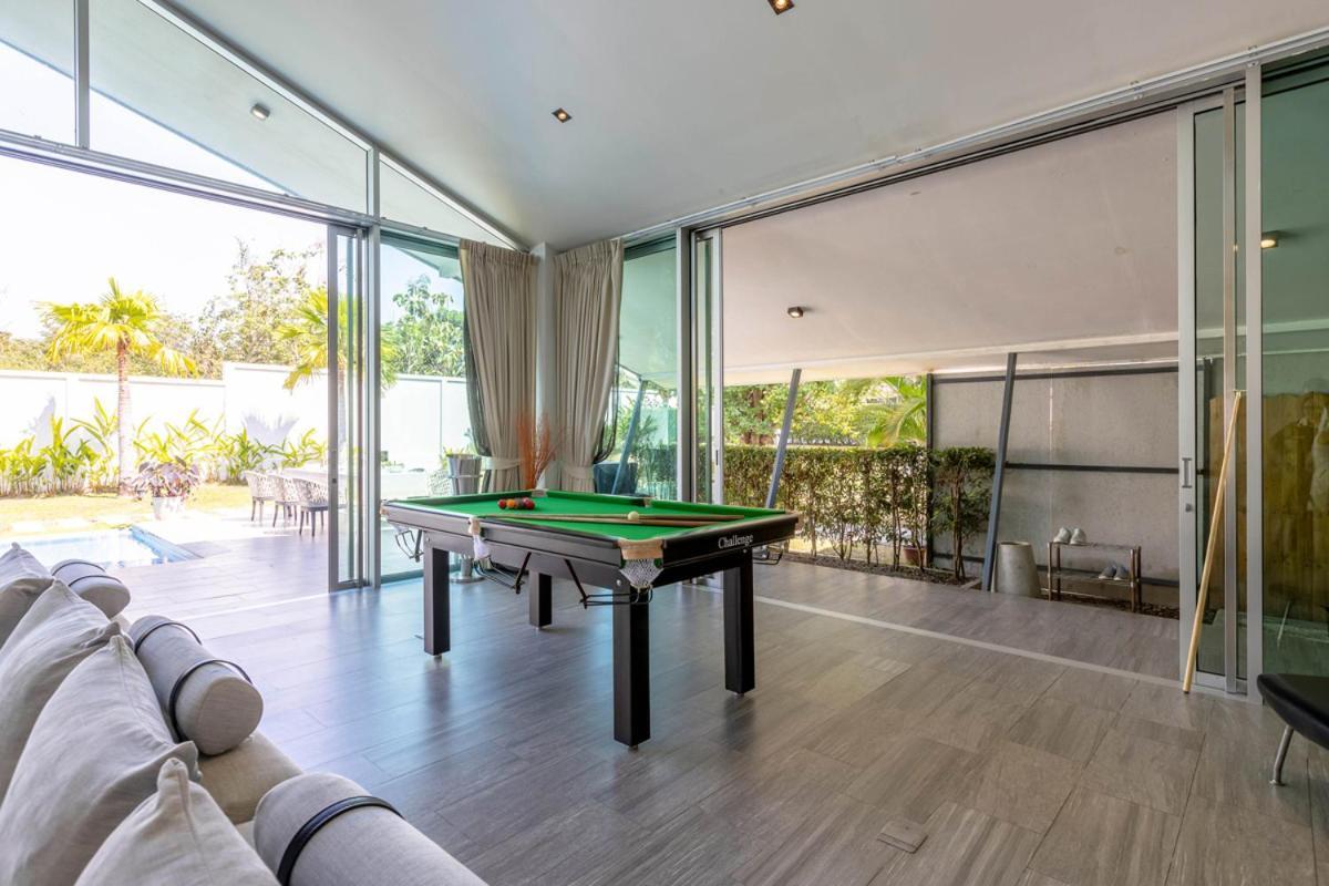 Villa Large Private Pool With 7 Bedrooms 7b Hua Hin