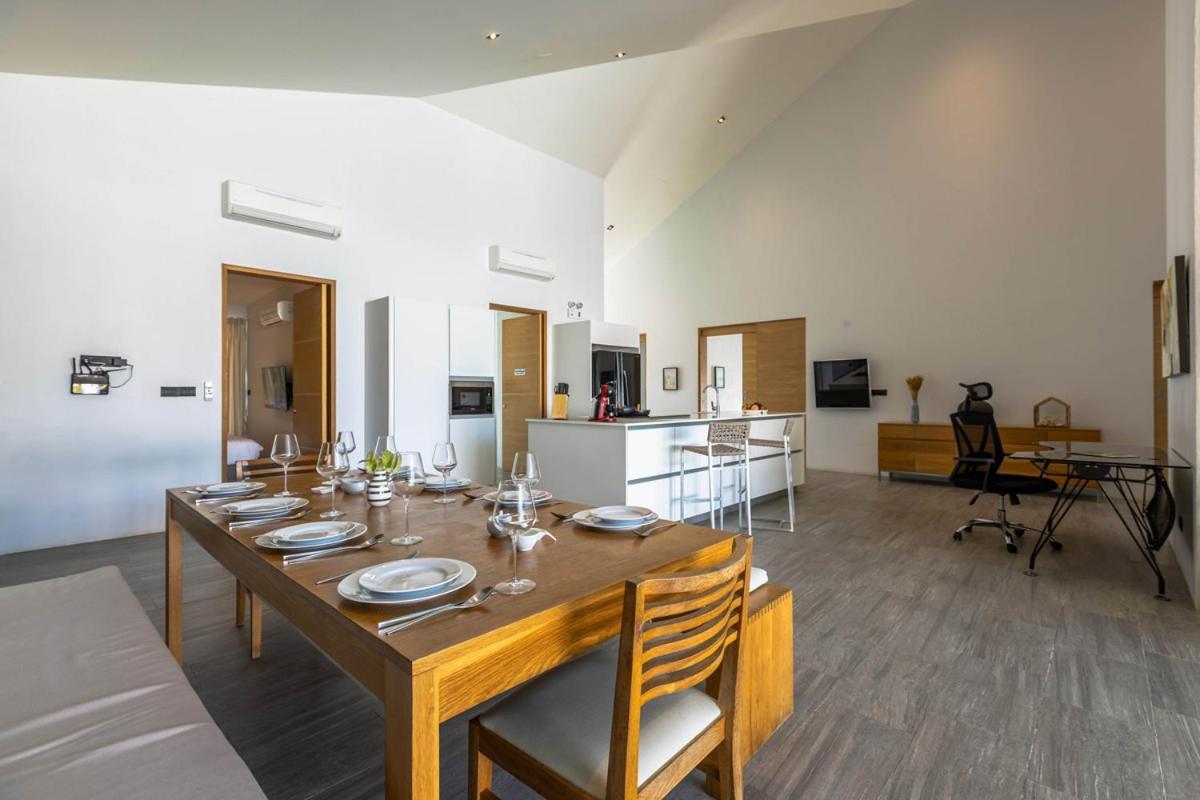 Villa Large Private Pool With 7 Bedrooms 7b