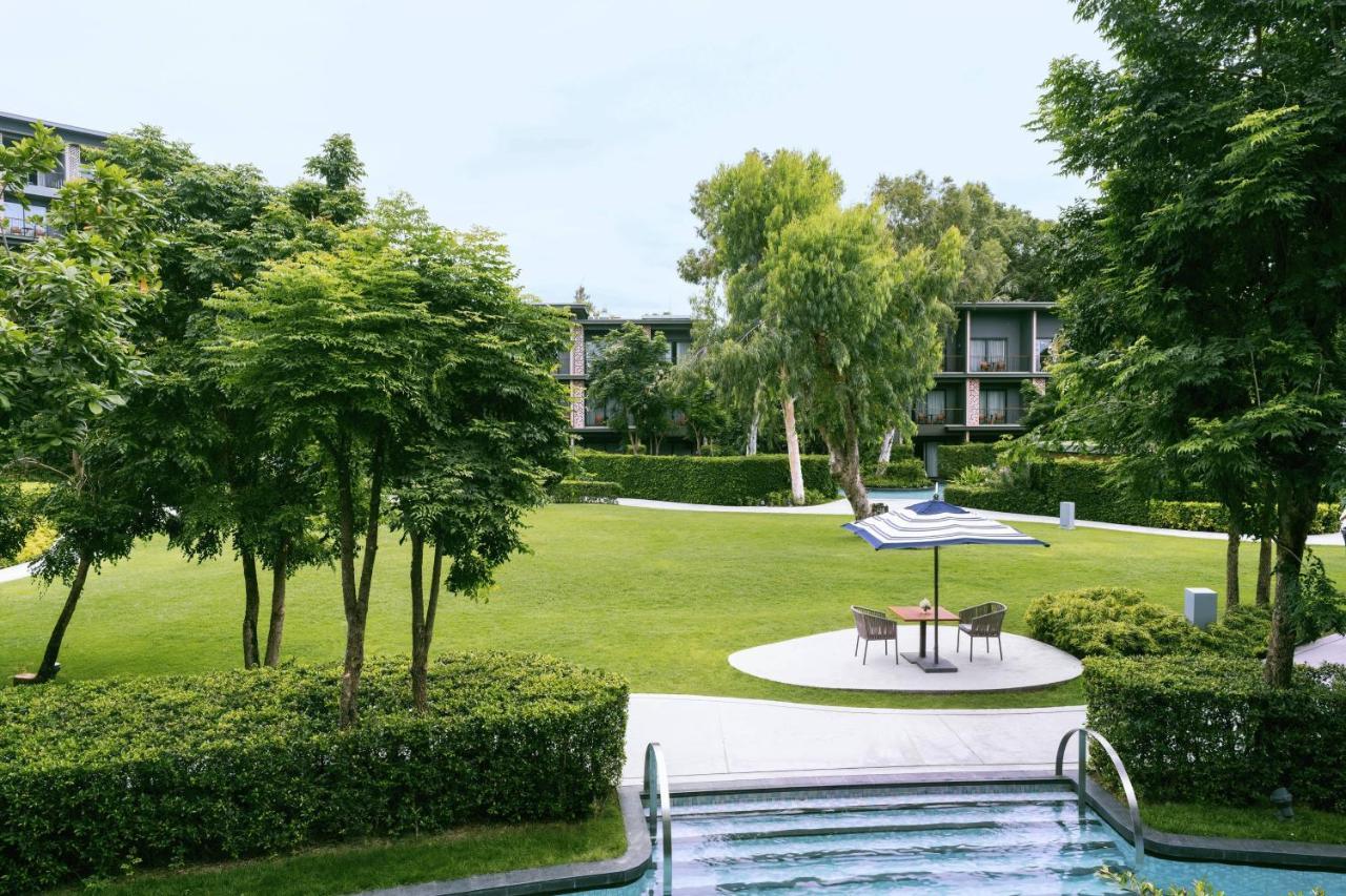 Resort Marriott And 5*