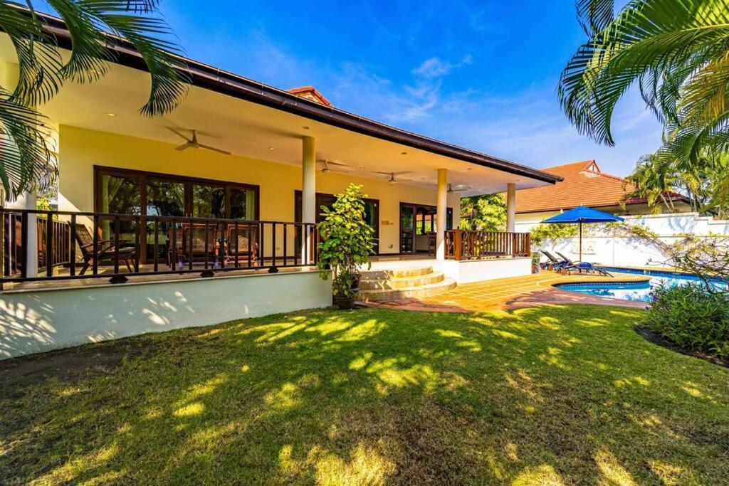 Cozy 3 Bedroom Pool Close To Town Cv3l Hua Hin