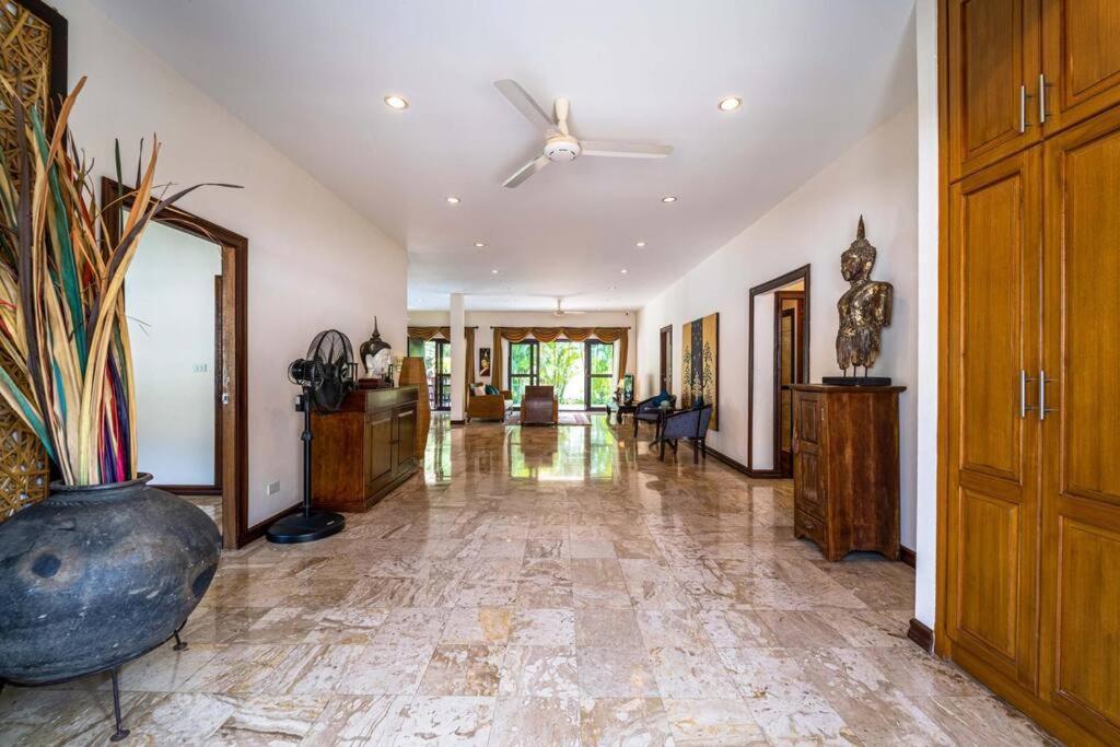 Villa Cozy 3 Bedroom Pool Close To Town Cv3l