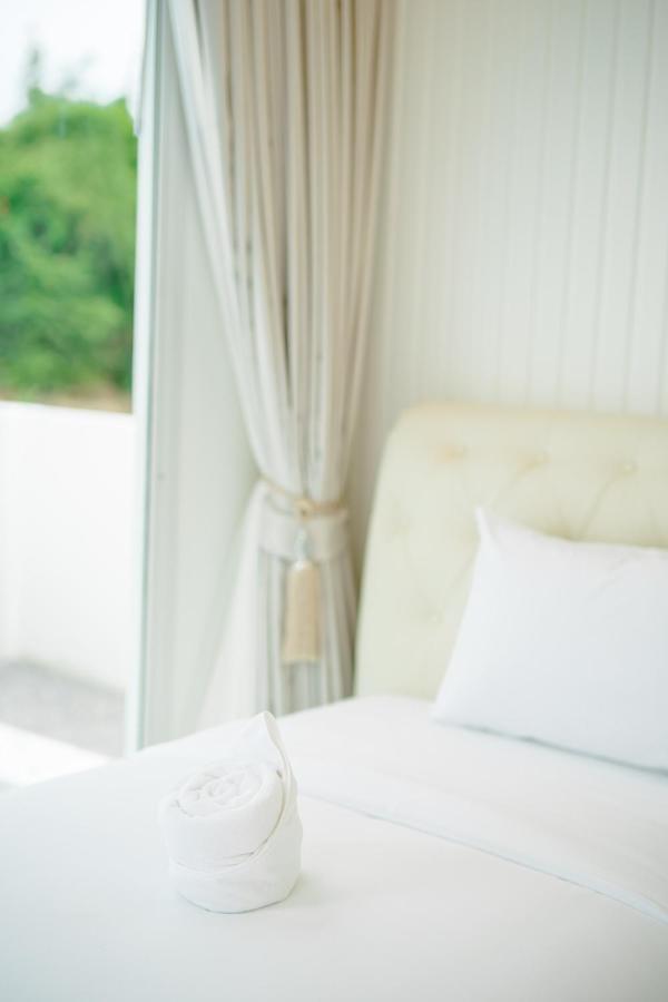 Milksedjai Pool * Hua Hin