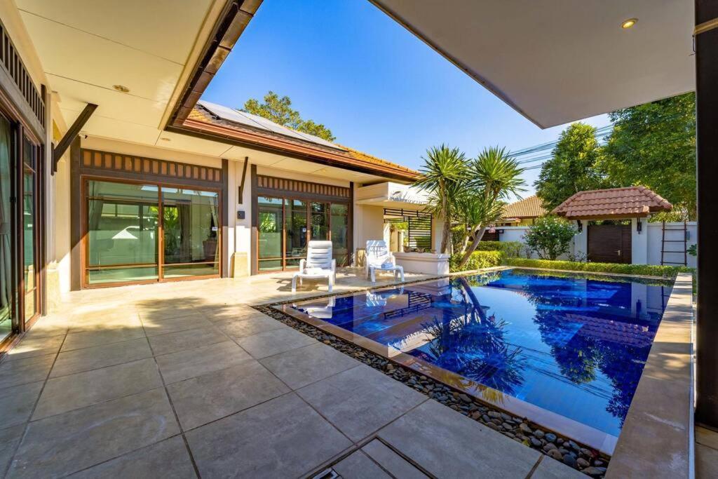 3 Bedroom Pool In Great Location! Bub Villa