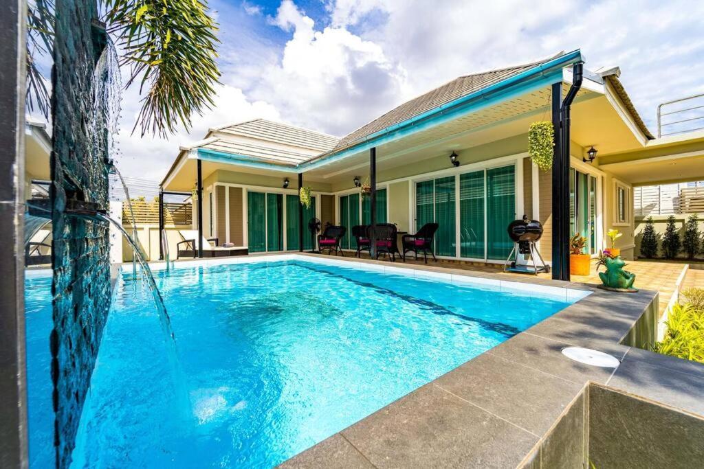 New 2 Bedroom Pool C882 * Hua Hin