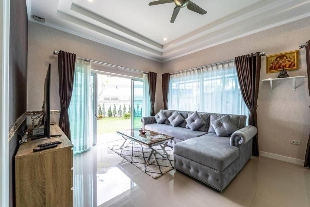 New 2 Bedroom Pool C882 Holiday home Hua Hin