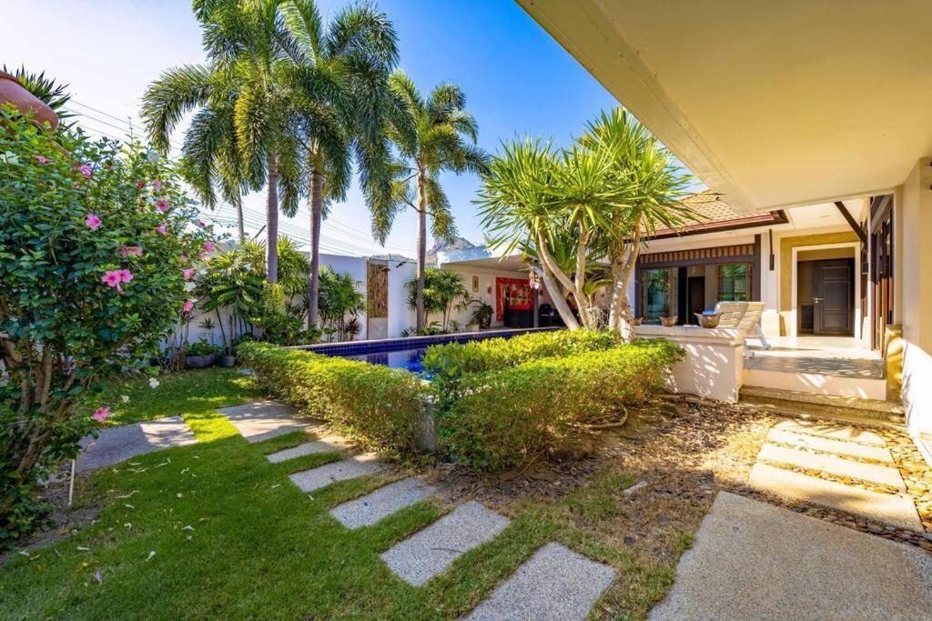3 Bedroom Pool In Great Location! Bub Hua Hin