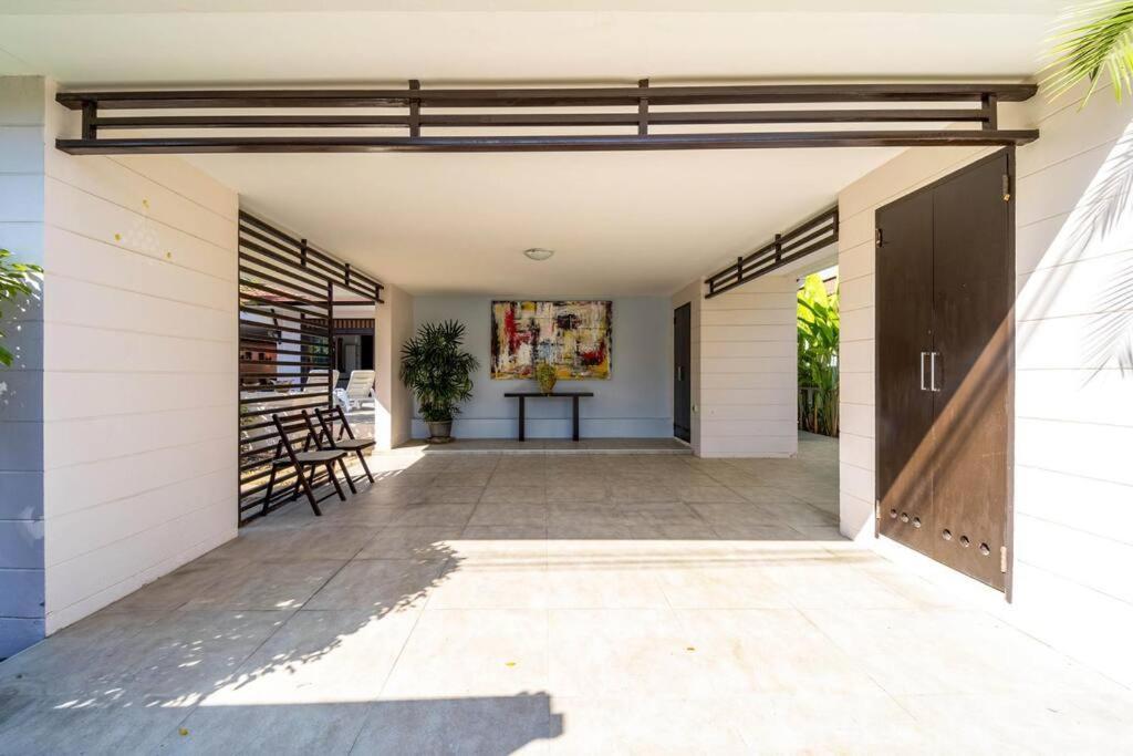 3 Bedroom Pool In Great Location! Bub Villa