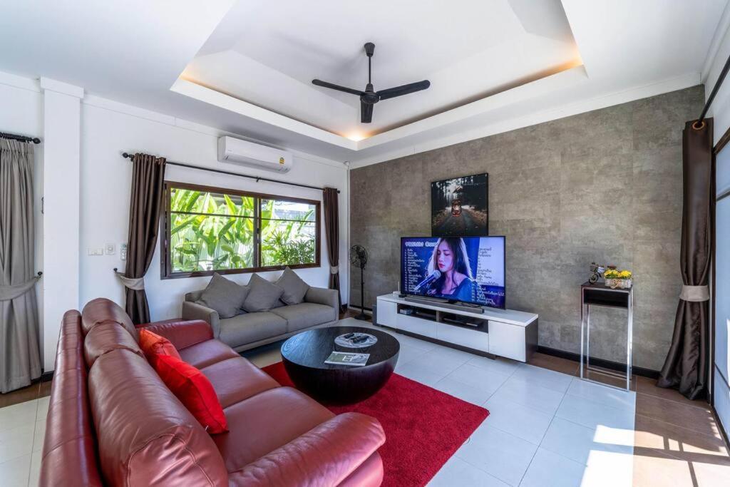Villa 3 Bedroom Pool In Great Location! Bub