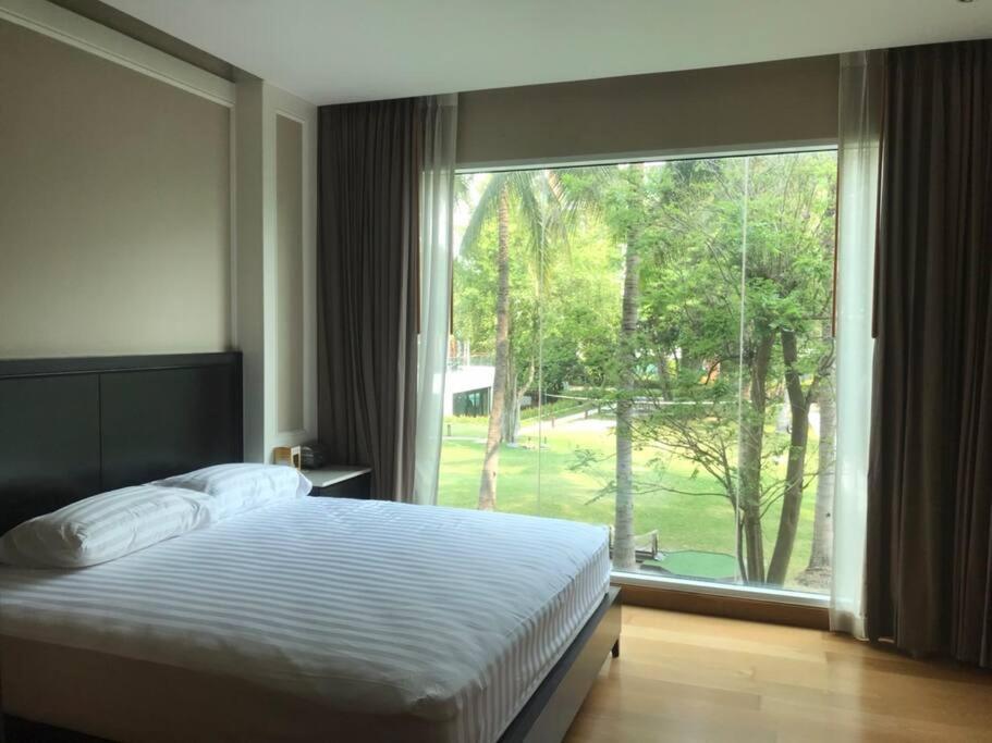 Luxury Amari Condo/resort