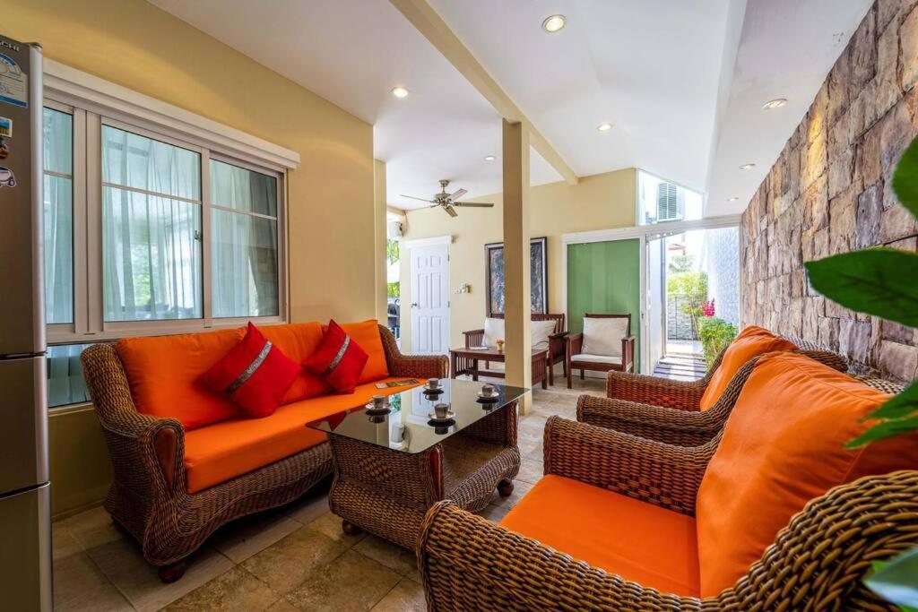 3 Bedroom Pool In Great Location Stv Hua Hin