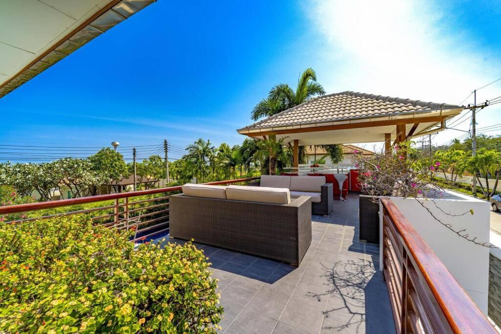 3 Bedroom Pool In Great Location Stv * Hua Hin