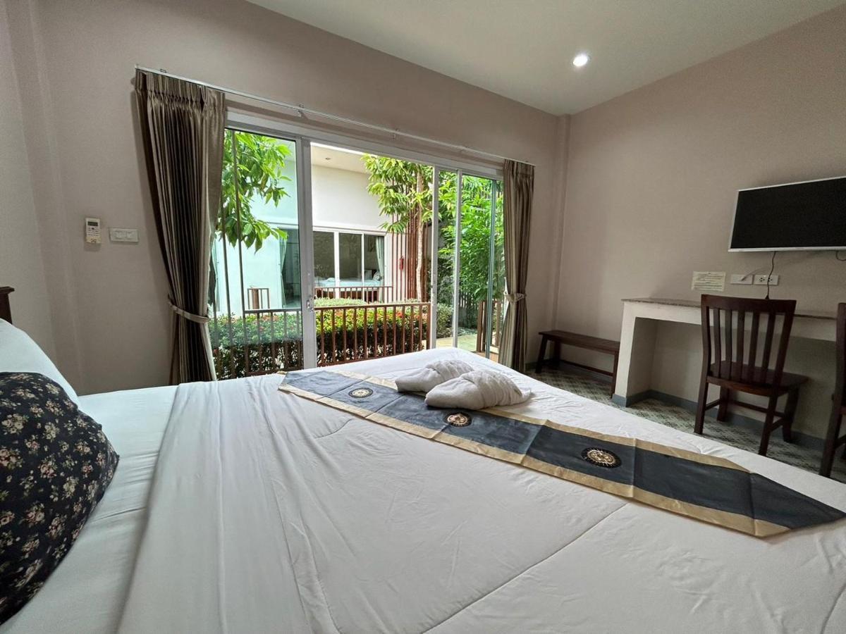 Baanloksouylokchay Hua Hin