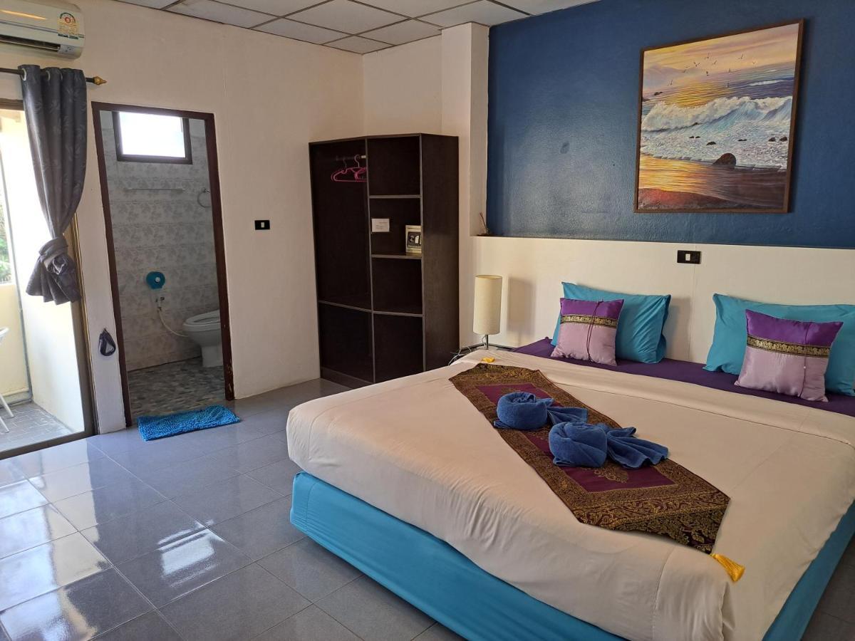 Palada Hotel *