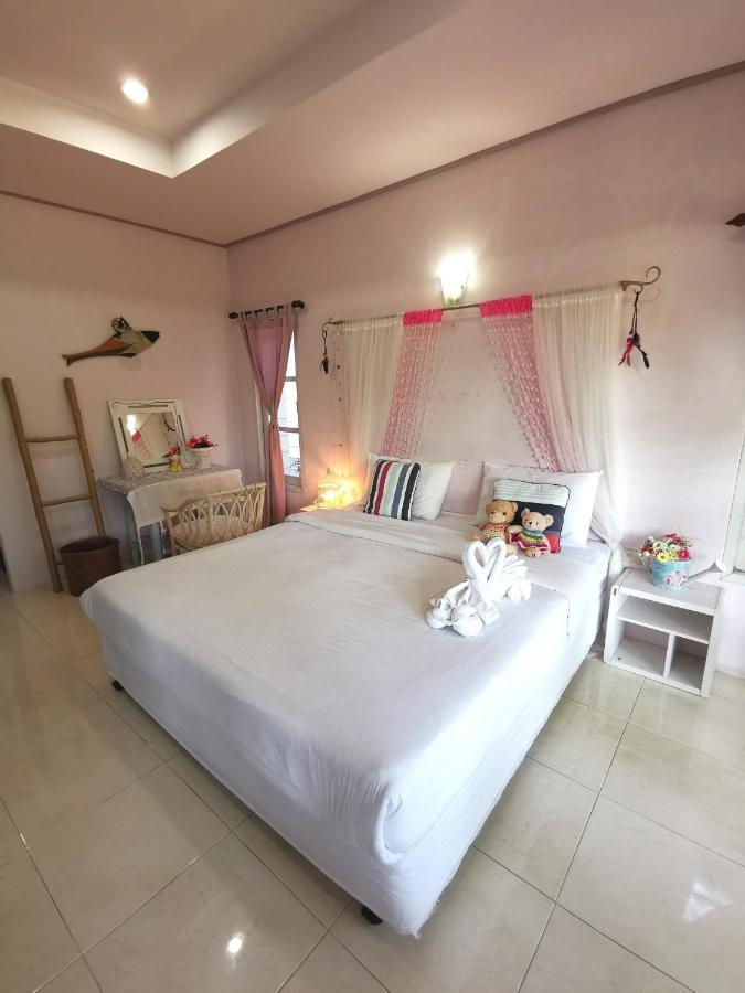 Prathana Garden 2*
