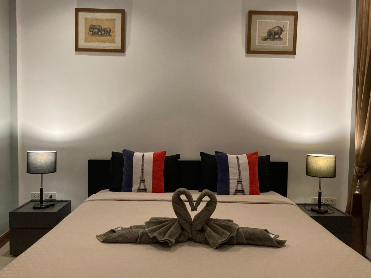 Barbe La Maison Hua Hin