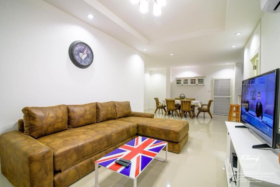 Villa Baan Tohpool - Pool 4 Bedrooms Hua Hin