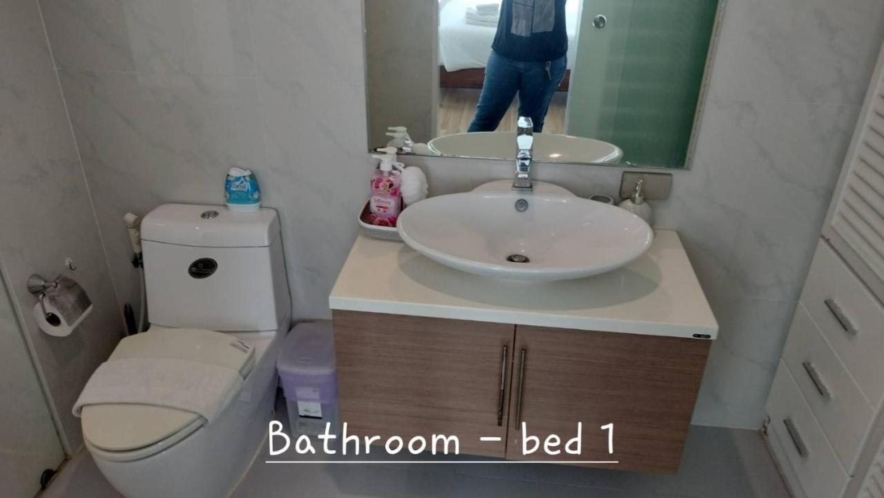 Apartment Light, Airy, Pool Views 2 Bed 2 Bath, Free Wifi, Elect *