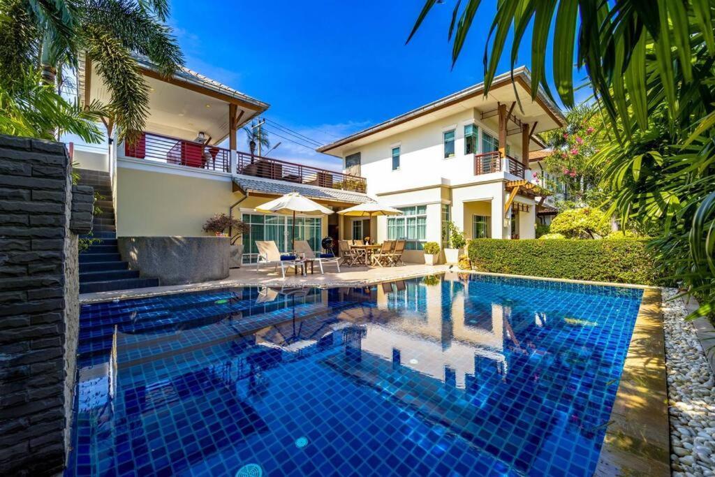 Villa 3 Bedroom Pool In Great Location Stv