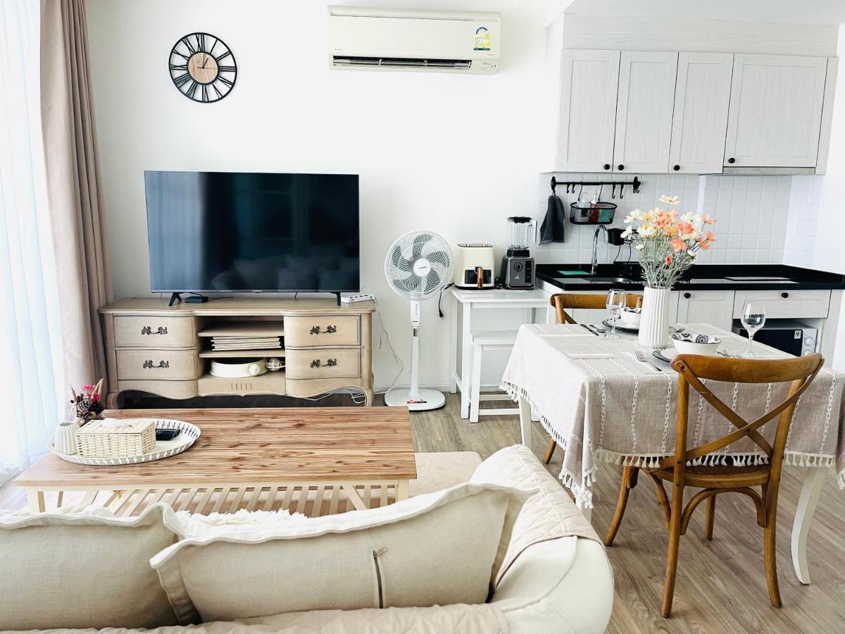 Summer Huahin311, 150m From Beach. Near Cicada And Tamarind. Hua Hin