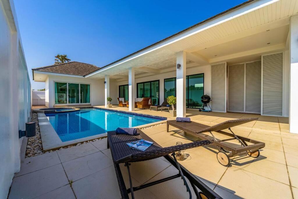 Modern Large 2 Bedroom Pool Pv2 * Hua Hin