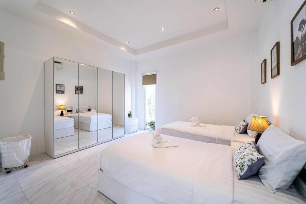 Modern Large 2 Bedroom Pool Pv2 Hua Hin