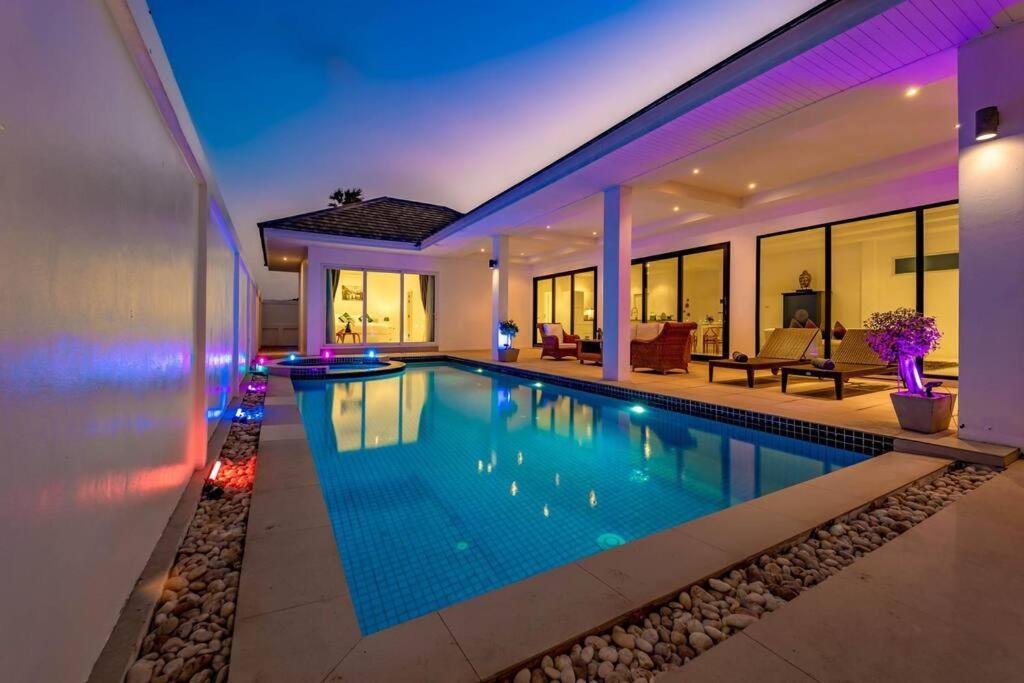 Modern Large 2 Bedroom Pool Pv2 * Hua Hin