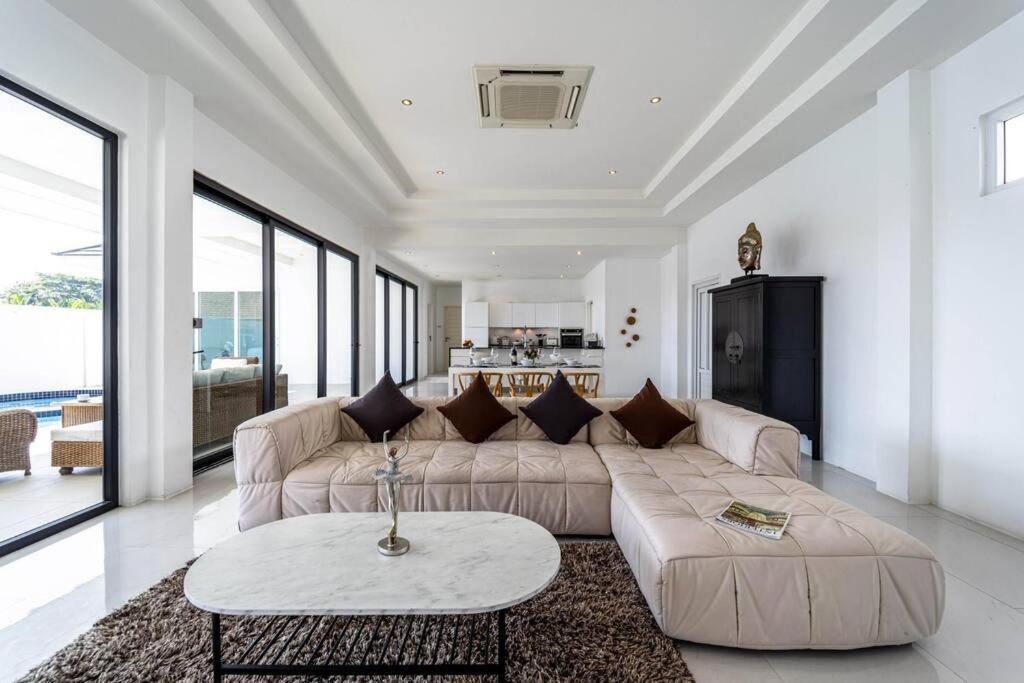 Modern Large 2 Bedroom Pool Pv2 Villa Hua Hin