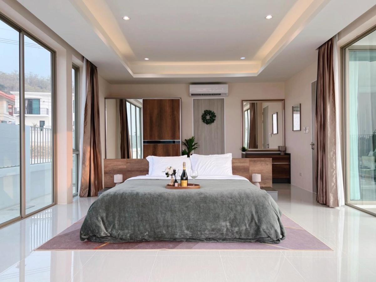 Luxurious 4-bedroom Pool With Best Mountain Views Hua Hin