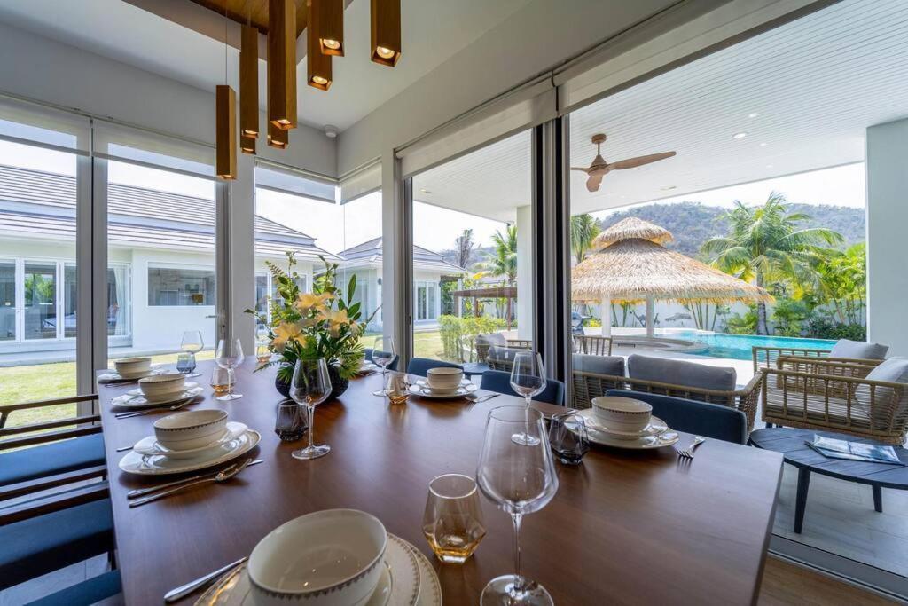 Luxury 7 Bedroom Pool Wl67 Hua Hin